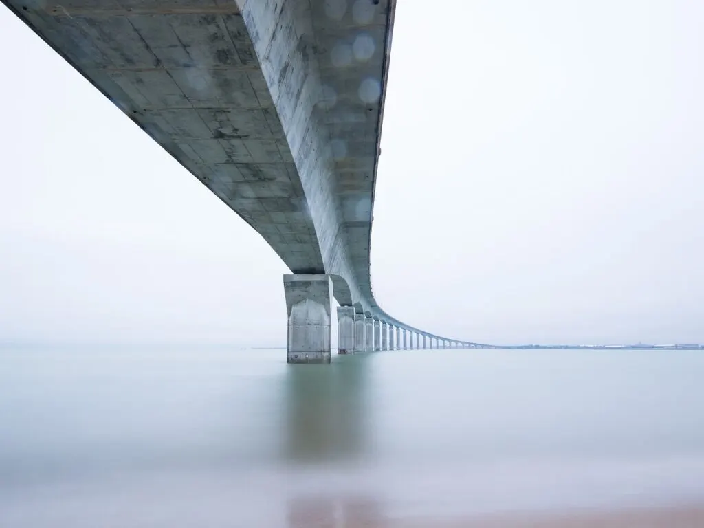 découvrez vmware cloud foundation, une plateforme intégrée qui simplifie le déploiement et la gestion des infrastructures cloud. bénéficiez d'une infrastructure de virtualisation robuste, de la gestion des conteneurs et d'outils automatisés pour optimiser vos opérations cloud tout en réduisant les coûts.
