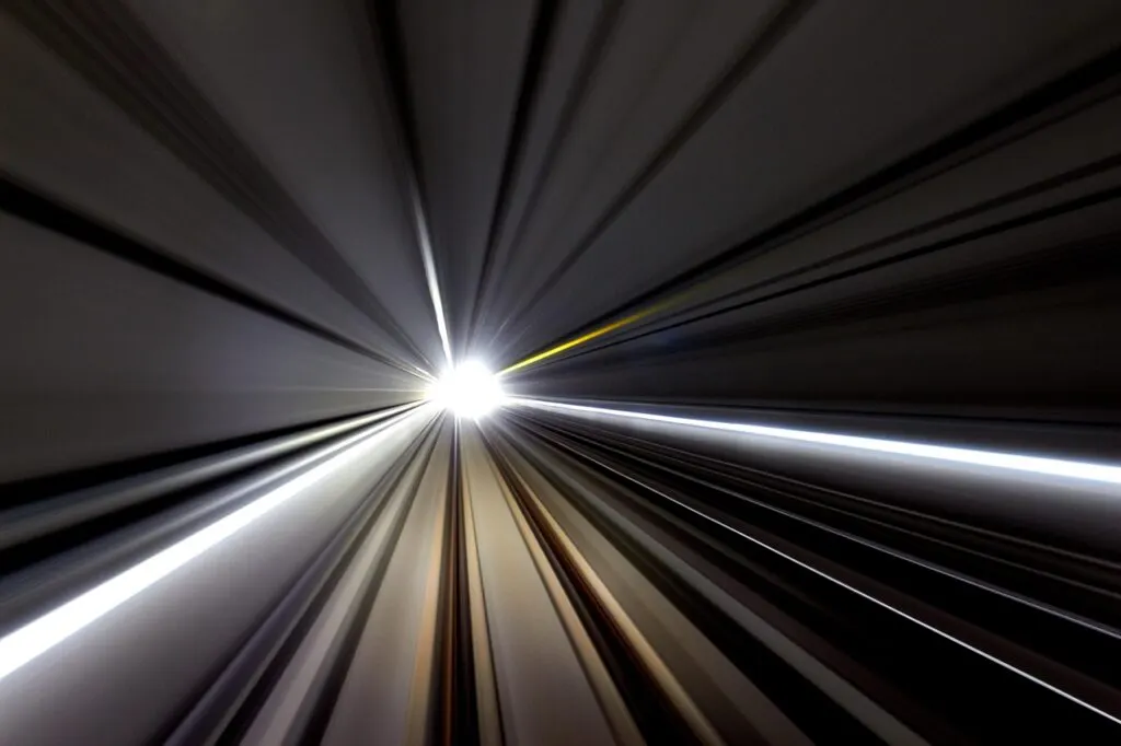 découvrez le potentiel de l'ia autonome, une technologie révolutionnaire qui permet aux systèmes d'apprendre, de s'adapter et d'opérer de manière indépendante. explorez comment cette innovation transforme divers secteurs, améliore l'efficacité et redéfinit notre interaction avec les machines.