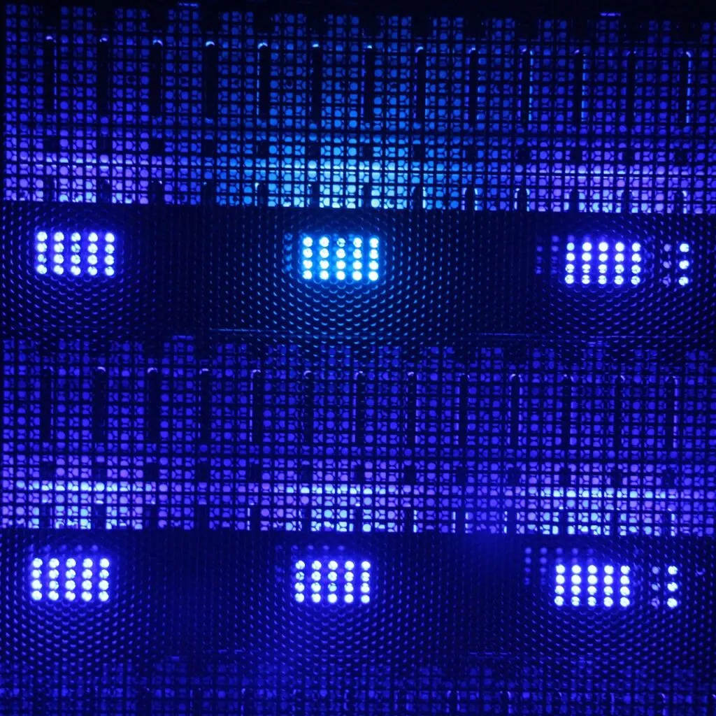 découvrez le cloud computing, une technologie révolutionnaire qui permet de stocker, gérer et traiter des données à distance via internet. optimisez vos ressources, améliorez votre collaboration et accédez à vos services et applications de n'importe où.