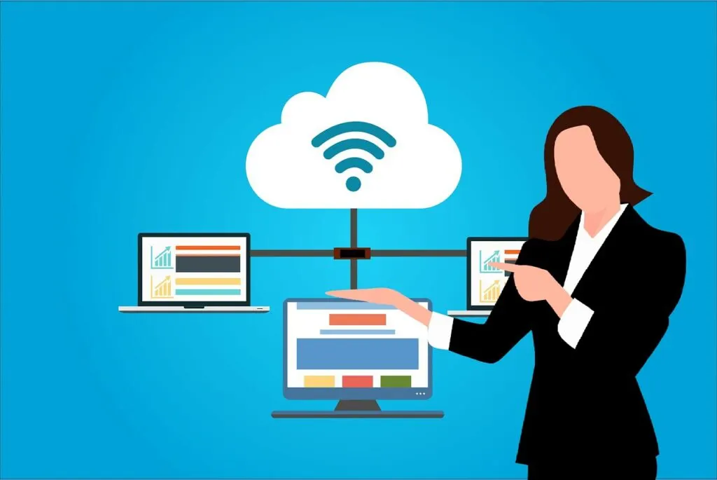 découvrez le cloud computing, une technologie révolutionnaire qui permet de stocker, gérer et traiter des données sur des serveurs distants. profitez de la flexibilité, de l'évolutivité et des économies offertes par le cloud, tout en garantissant sécurité et accessibilité pour votre entreprise ou vos projets personnels.