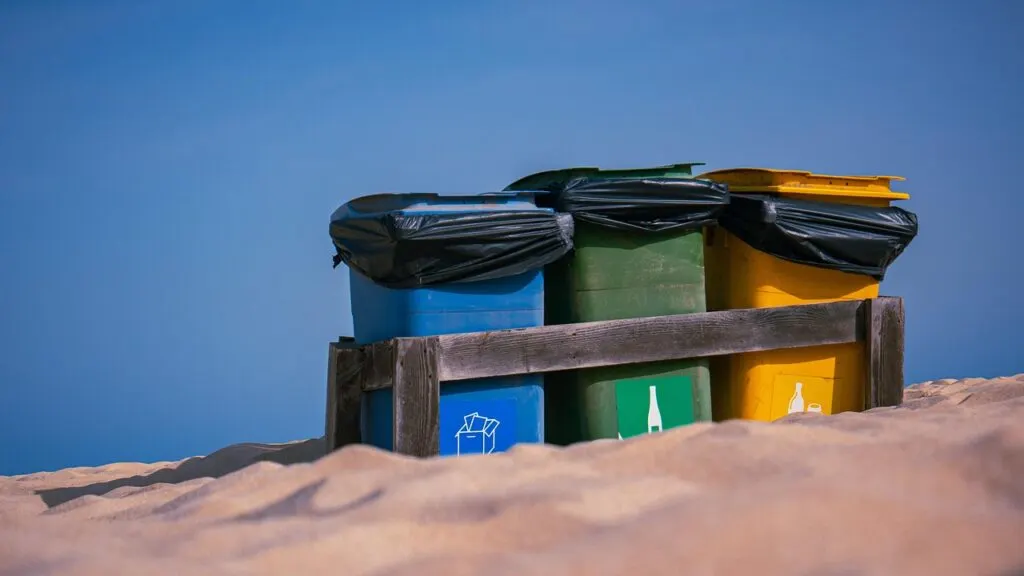 découvrez des stratégies efficaces de réduction des déchets pour un mode de vie plus durable. apprenez à minimiser votre empreinte écologique en adoptant des pratiques simples et accessibles au quotidien.