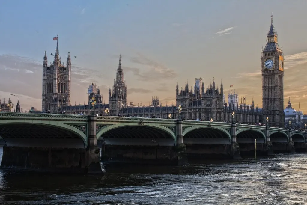 découvrez l'initiative britannique : un programme innovant visant à encourager le développement durable, l'innovation sociale et la collaboration au royaume-uni. informations clés, objectifs et impact.