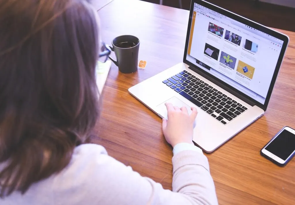 découvrez les startups innovantes en cloud computing qui révolutionnent le secteur grâce à des solutions technologiques avancées et des services cloud performants.