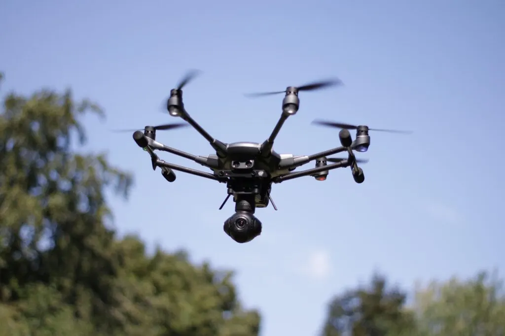 découvrez notre sélection de drones performants pour tous les niveaux : loisirs, photographie aérienne, compétition ou usage professionnel. trouvez le drone idéal pour vos besoins.
