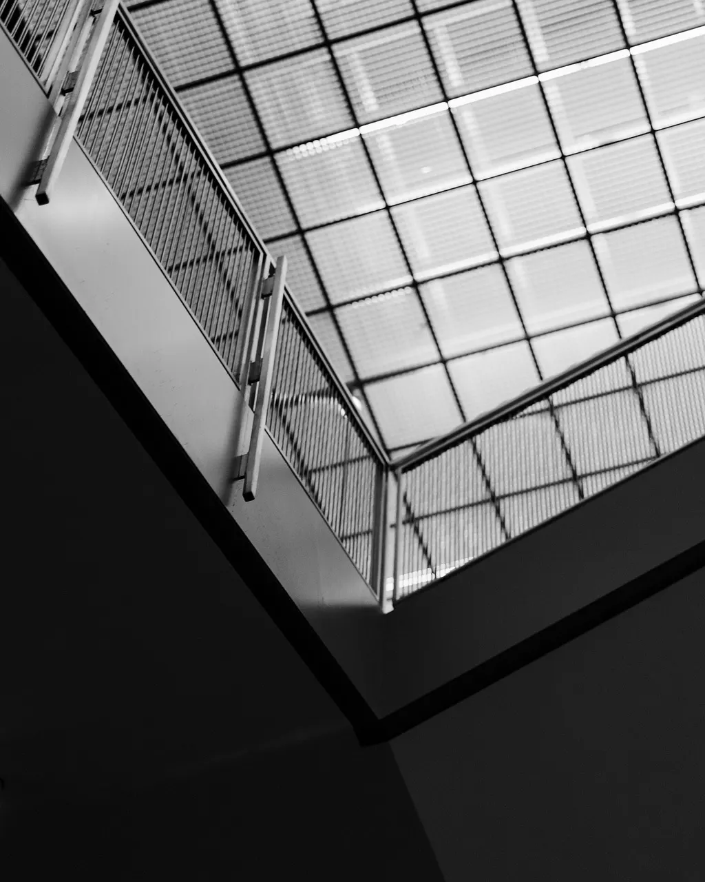découvrez les opportunités et stratégies d'investissement dans le cloud computing pour maximiser la croissance et l'innovation technologique.
