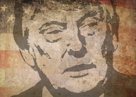 découvrez l'ascension, les polémiques et l'influence de donald trump, une figure majeure de la politique américaine. plongez dans son parcours allant des affaires à la présidence et explorez les conséquences de son mandat sur la société et la politique mondiale.